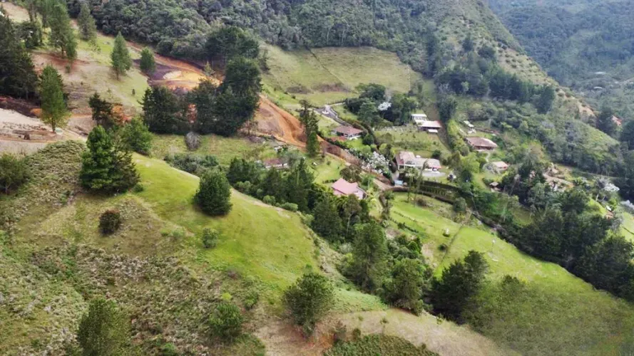 Lote en venta en El Retiro, 90000 m² · foto 4 de 15