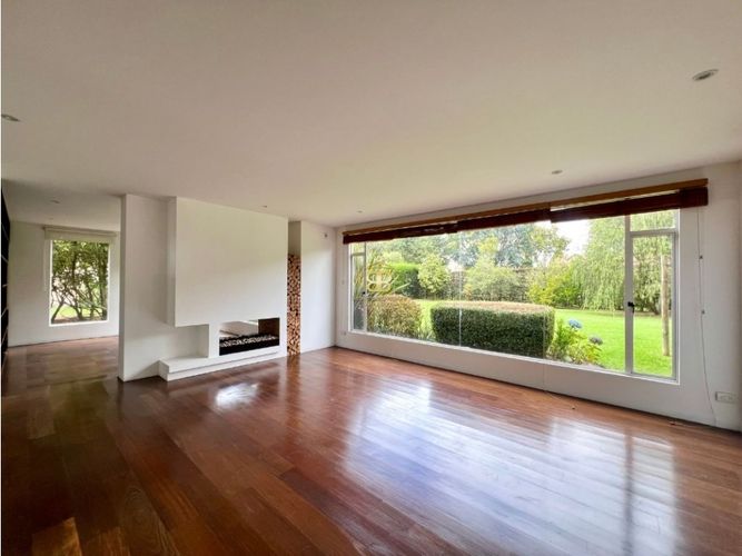 Casa de 4 alcobas en venta en Fusca, Chía, 1081 m² · foto 10 de 24