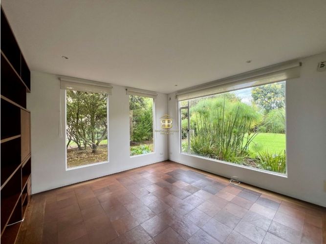Casa de 4 alcobas en venta en Fusca, Chía, 1081 m² · foto 17 de 24