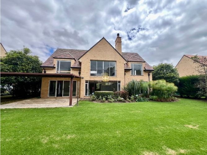 Casa de 4 alcobas en venta en Fusca, Chía, 1081 m² · foto 22 de 24