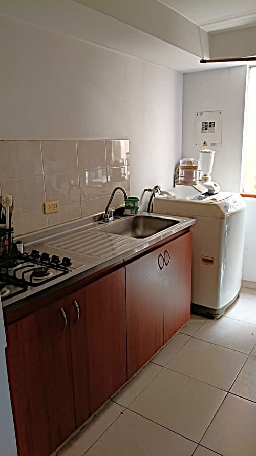 Apartamento de 2 alcobas en venta en Cañaverales, Cali, 54 m² · foto 5 de 7
