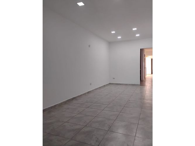 Casa de 5 alcobas en venta en Junin, Cali, 380 m² · foto 5 de 24