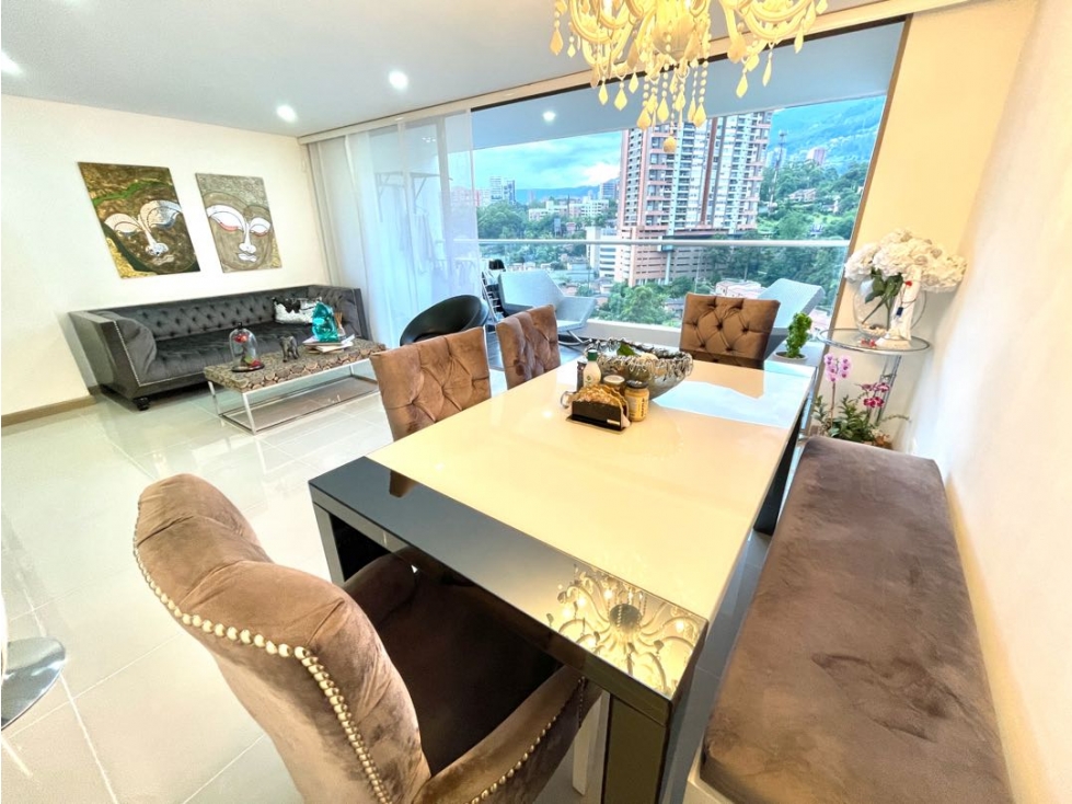 Apartamento en venta en Loma Del Esmeraldal, Envigado · foto 3 de 24