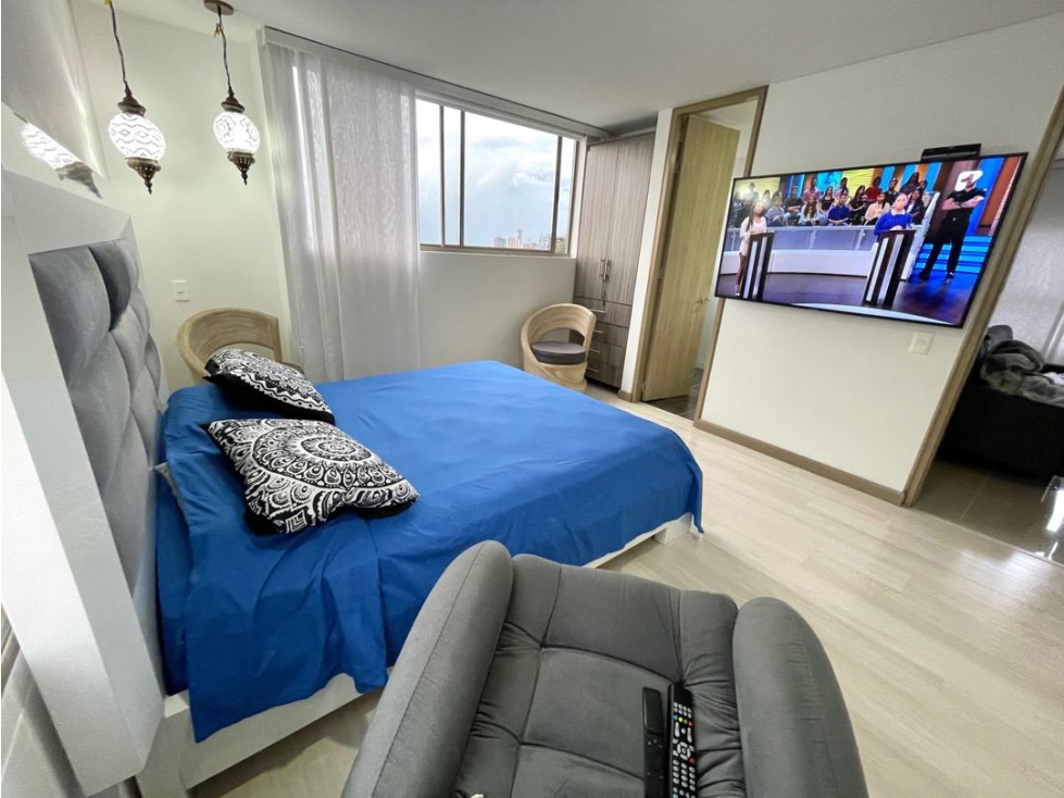 Apartamento en venta en Loma Del Esmeraldal, Envigado · foto 9 de 24