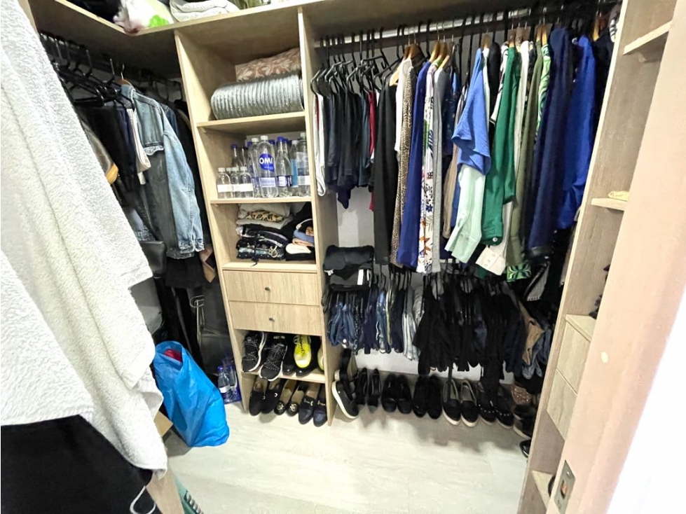 Apartamento en venta en Loma Del Esmeraldal, Envigado · foto 12 de 24