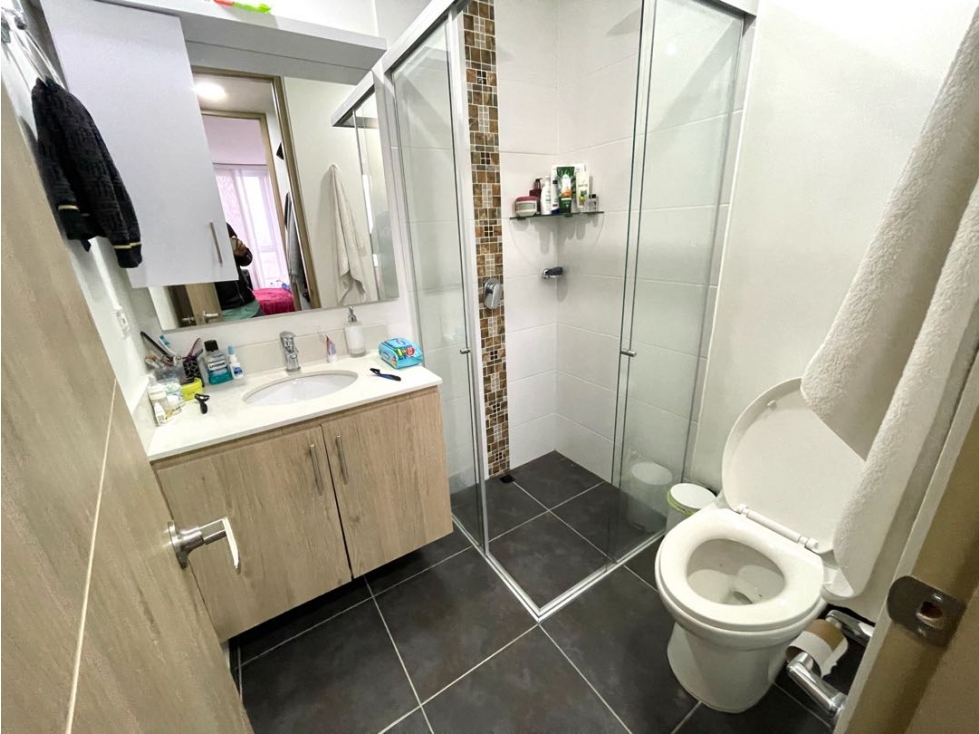 Apartamento en venta en Loma Del Esmeraldal, Envigado · foto 14 de 24
