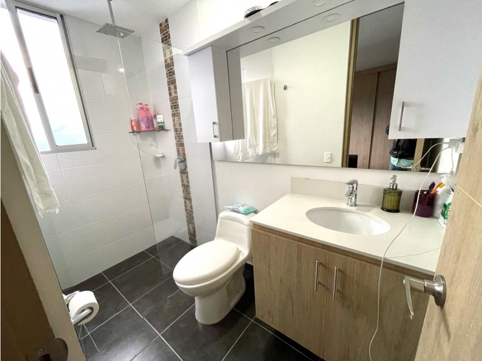 Apartamento en venta en Loma Del Esmeraldal, Envigado · foto 17 de 24