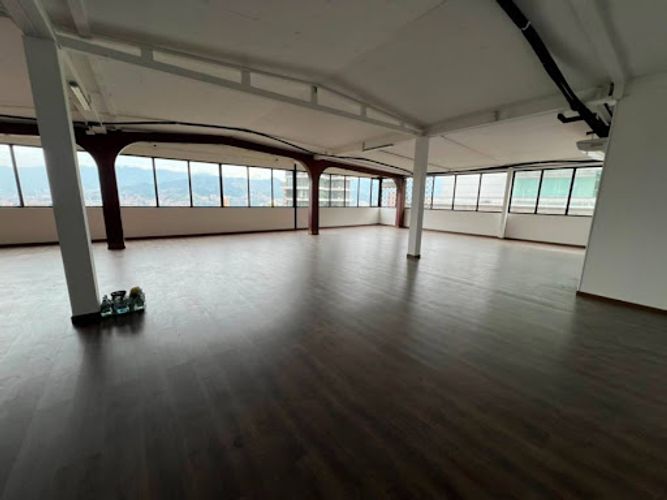 Local en arriendo en Altos Del Poblado, Medellín, 282 m² · foto 13 de 17