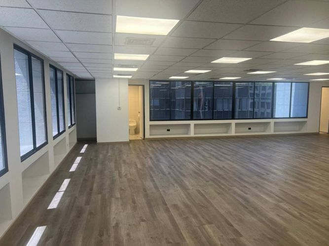 Oficina en arriendo en Milla De Oro, Medellín, 125 m² · foto 8 de 16