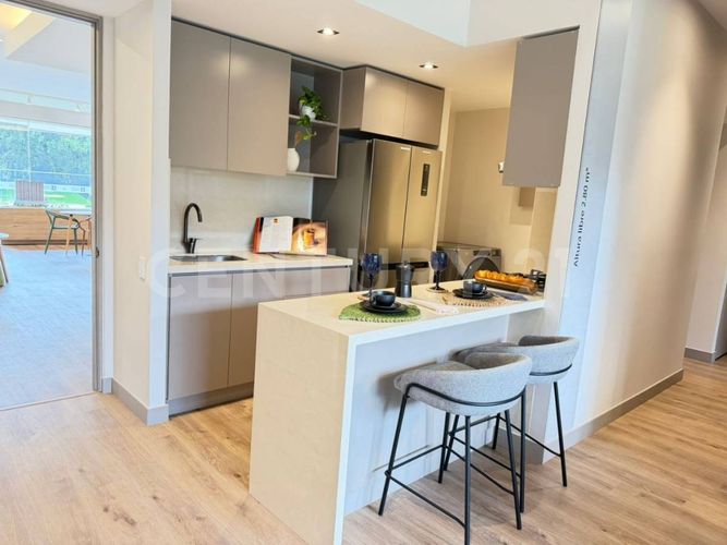 Apartamento de 2 alcobas en venta en Colina Campestre, Bogotá, 64 m² · foto 3 de 10