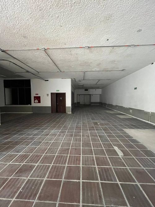 Bodega en arriendo en Puerta Del Sol, Bucaramanga, 2147 m² · foto 5 de 11