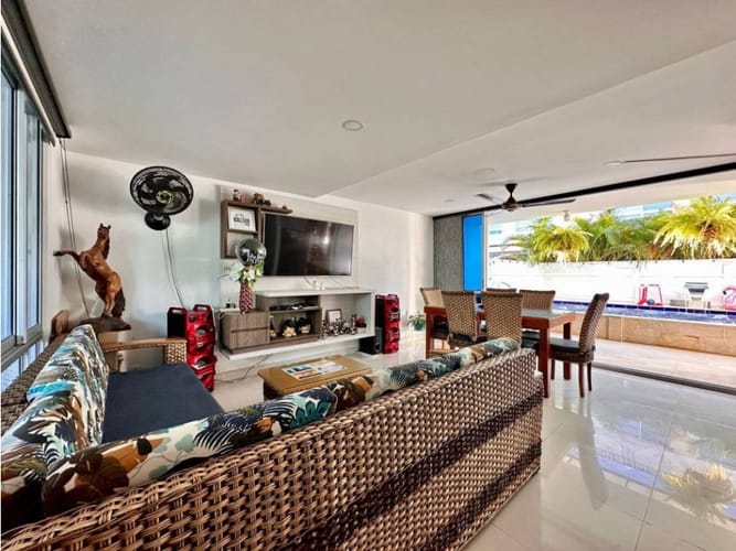 Casa de 3 alcobas en venta en Ricaurte, 124 m² · foto 2 de 22