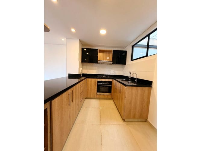 Casa de 3 alcobas en venta en Cn Balcones De Toscana, Mosquera, 134 m² · foto 3 de 24