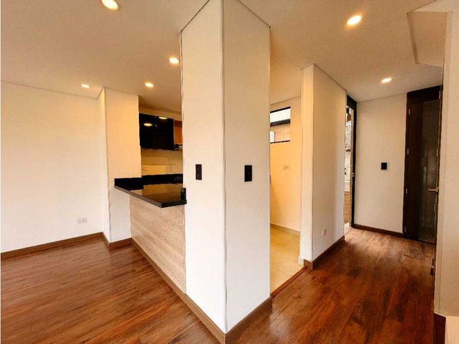 Casa de 3 alcobas en venta en Cn Balcones De Toscana, Mosquera, 134 m² · foto 4 de 24