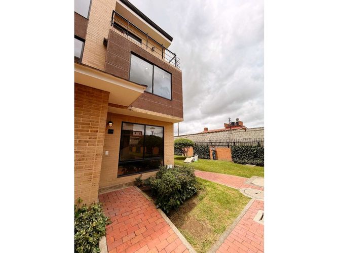 Casa de 3 alcobas en venta en Cn Balcones De Toscana, Mosquera, 134 m² · foto 8 de 24