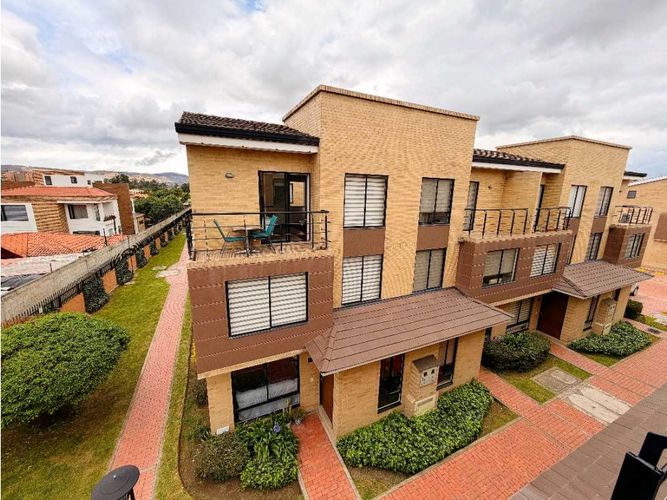 Casa de 3 alcobas en venta en Cn Balcones De Toscana, Mosquera, 134 m² · foto 20 de 24