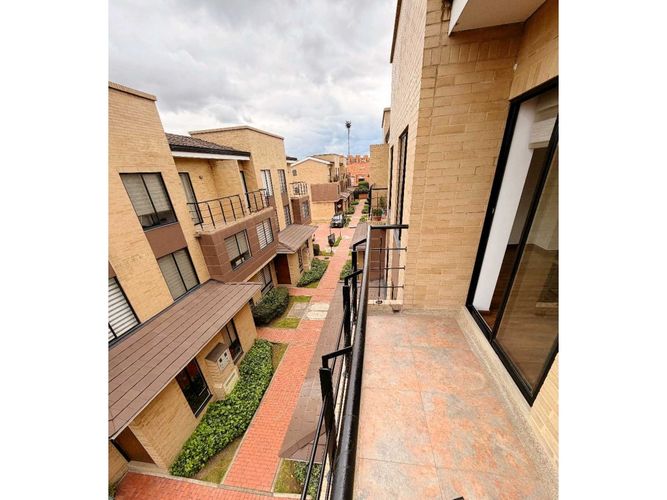 Casa de 3 alcobas en venta en Cn Balcones De Toscana, Mosquera, 134 m² · foto 21 de 24