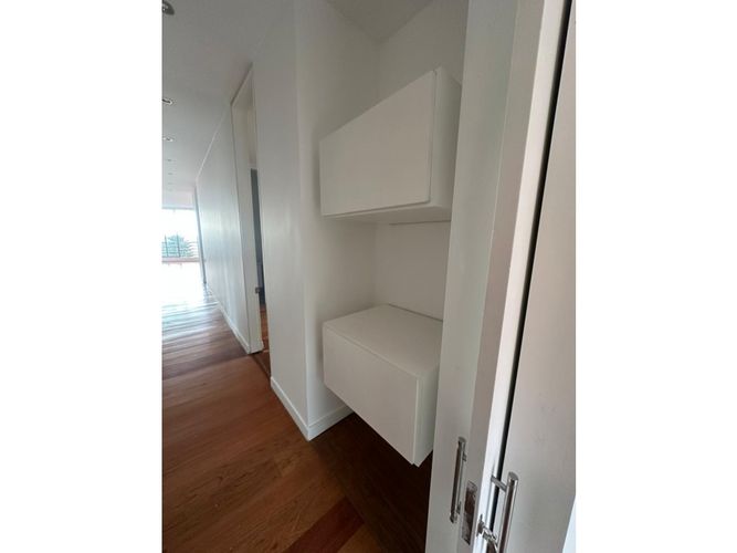 Apartaestudio en venta en Los Rosales, Bogotá, 190 m² · foto 4 de 24