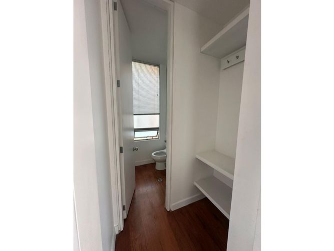 Apartaestudio en venta en Los Rosales, Bogotá, 190 m² · foto 7 de 24