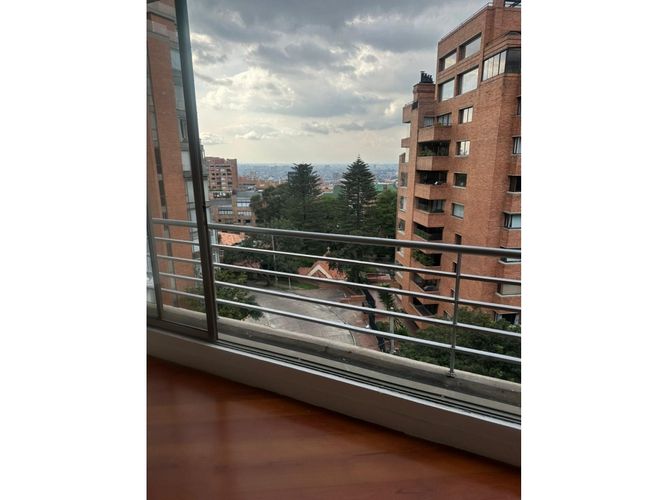 Apartaestudio en venta en Los Rosales, Bogotá, 190 m² · foto 15 de 24