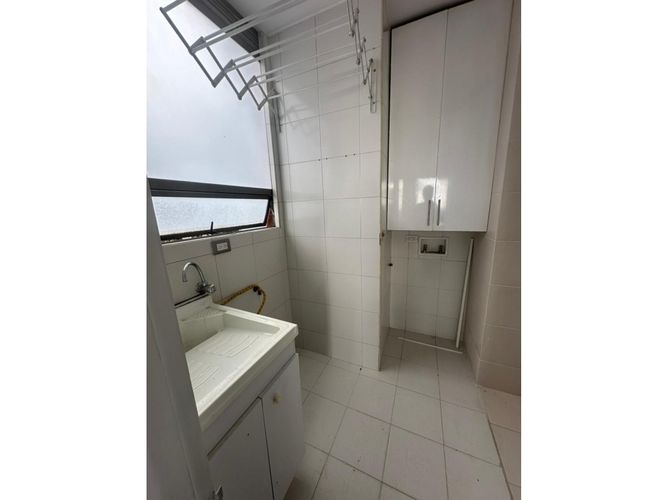 Apartaestudio en venta en Los Rosales, Bogotá, 190 m² · foto 17 de 24