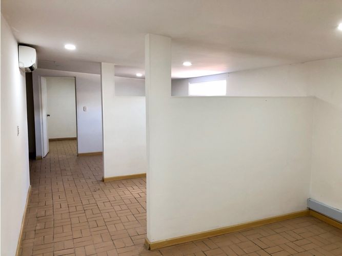 Local en venta en San Vicente, Cali, 210 m² · foto 6 de 15