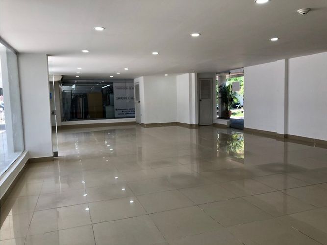 Local en venta en San Vicente, Cali, 210 m² · foto 10 de 15