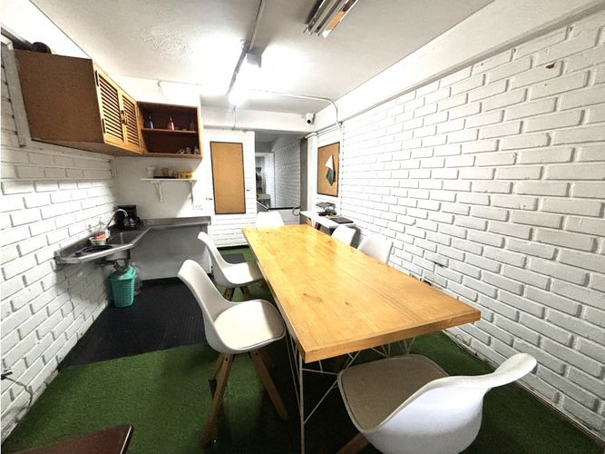 Local en arriendo en San Diego, Medellín, 48 m² · foto 9 de 10