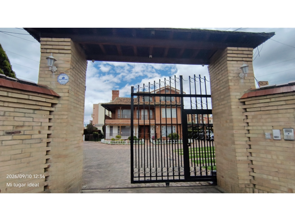 House for rent in Delicias Norte, Chía