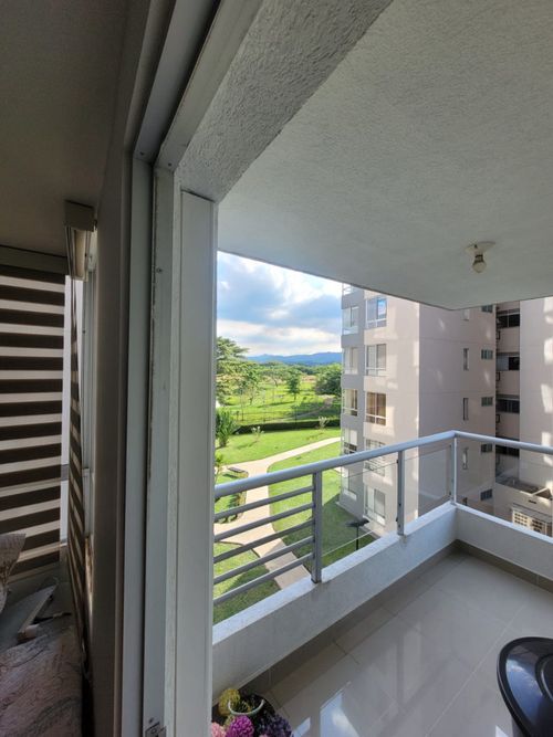 Apartamento de 3 alcobas en venta en Alfaguara, Jamundí, 116 m² · foto 2 de 24