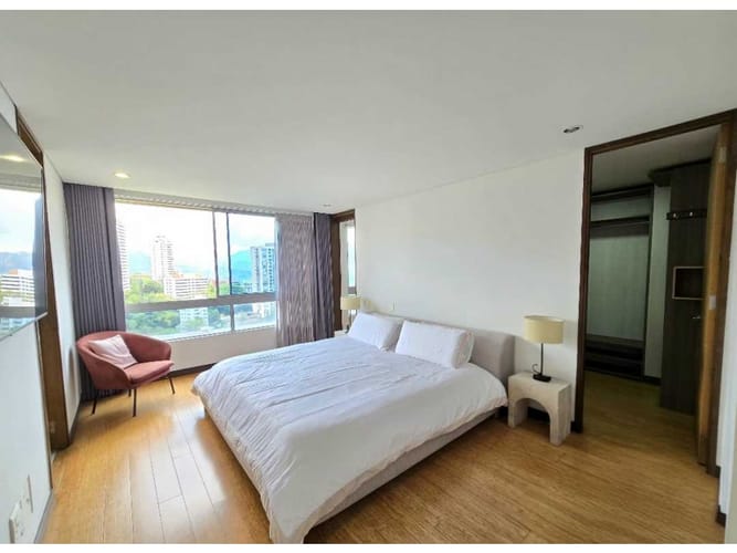 Apartamento de 3 alcobas en venta en Los Balsos, Medellín, 200 m² · foto 14 de 24