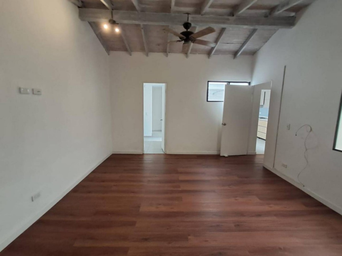 Casa en arriendo en Manila, Medellín · foto 12 de 24