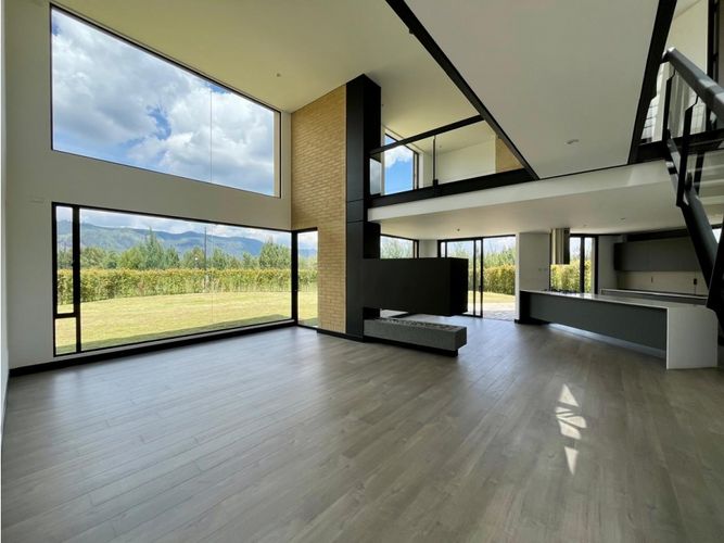 Casa de 4 alcobas en venta en Pueblo Viejo, Cota, 220 m² · foto 13 de 21