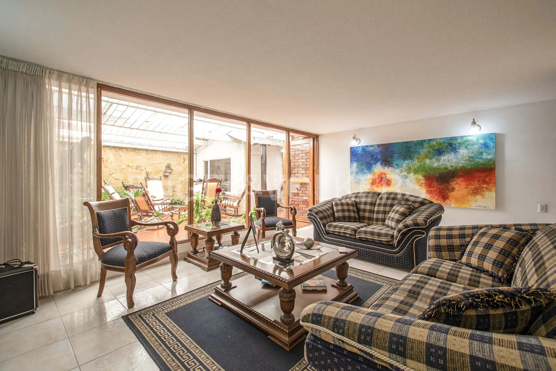 Casa en venta en Niza, Bogotá · foto 2 de 20