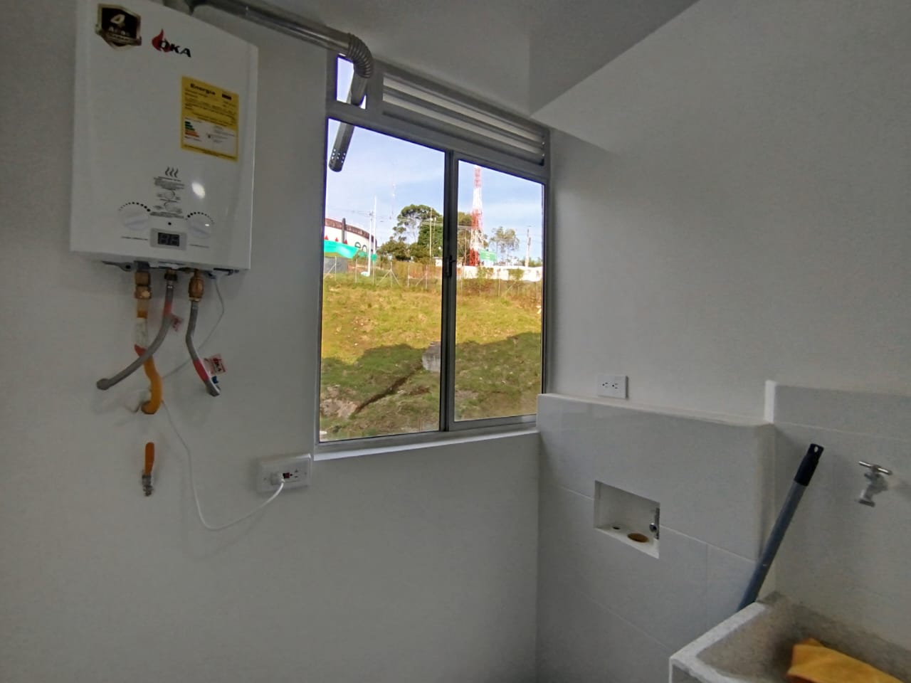 Apartamento en arriendo en Centro, Rionegro · foto 8 de 14