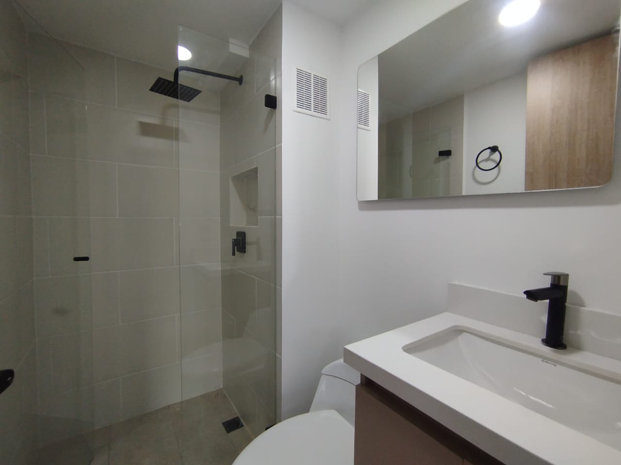 Apartamento en arriendo en Centro, Rionegro · foto 12 de 14