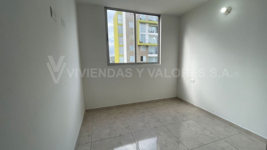 Apartamento de 3 alcobas en venta en La Floresta, Los Patios, 75 m² · foto 7 de 12