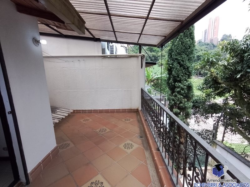Casa en venta en Loma De Las Brujas, Envigado · foto 6 de 11