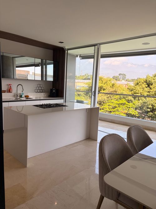 Apartamento de 3 alcobas en venta en Pance, Cali, 209 m² · foto 4 de 7