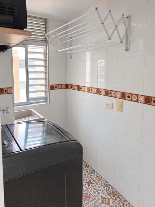 Apartamento de 2 alcobas en venta en Hato Sector I, Funza, 50 m² · foto 2 de 10