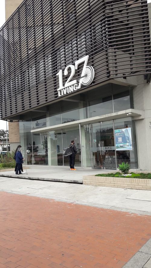 Apartamento de 2 alcobas en venta en Lagos De Cordoba, Bogotá, 37 m² · foto 2 de 16