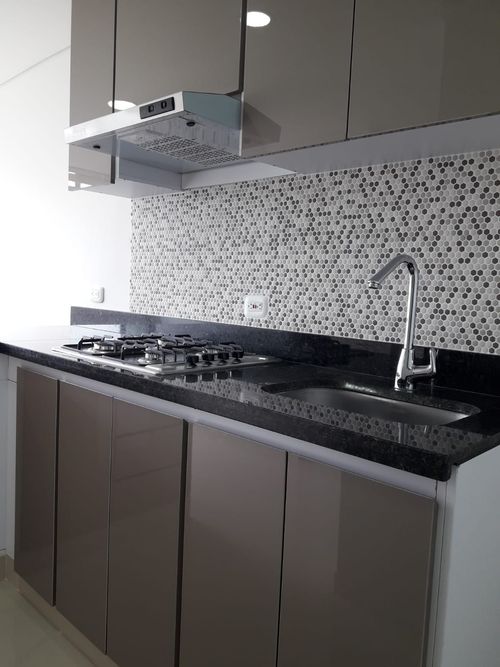 Apartamento de 2 alcobas en venta en Lagos De Cordoba, Bogotá, 37 m² · foto 7 de 16