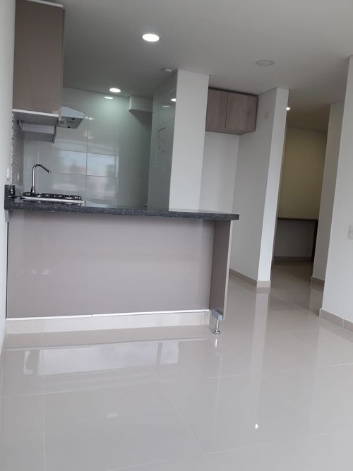 Apartamento de 2 alcobas en venta en Lagos De Cordoba, Bogotá, 37 m² · foto 11 de 16