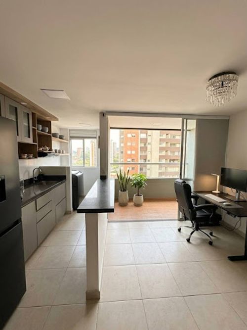 Apartamento de 3 alcobas en venta en Loma De San Jose, Sabaneta, 77 m² · foto 3 de 15