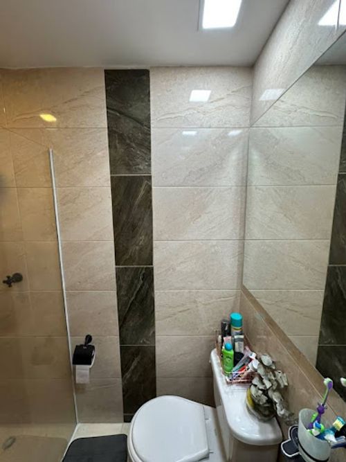 Apartamento de 3 alcobas en venta en Loma De San Jose, Sabaneta, 77 m² · foto 10 de 15