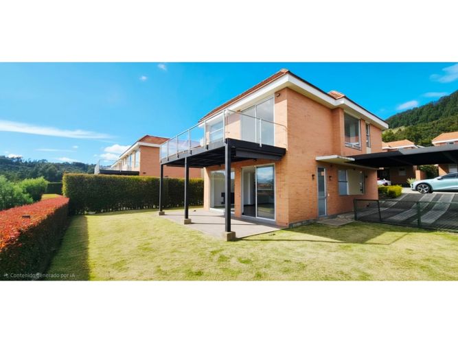 Casa de 3 alcobas en venta en El Belen, Cajicá, 254 m² · foto 2 de 20