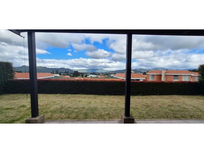 Casa de 3 alcobas en venta en El Belen, Cajicá, 254 m² · foto 5 de 20