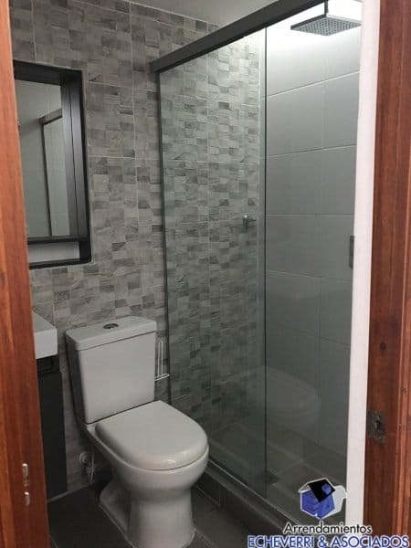 Casa de 3 alcobas en venta en Zona Centro, Envigado, 160 m² · foto 7 de 9