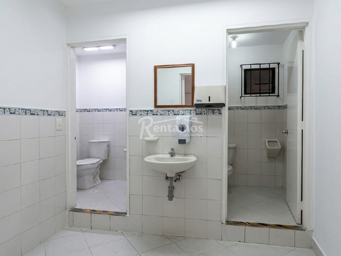 Local en arriendo en El Dorado, Envigado, 140 m² · foto 6 de 21