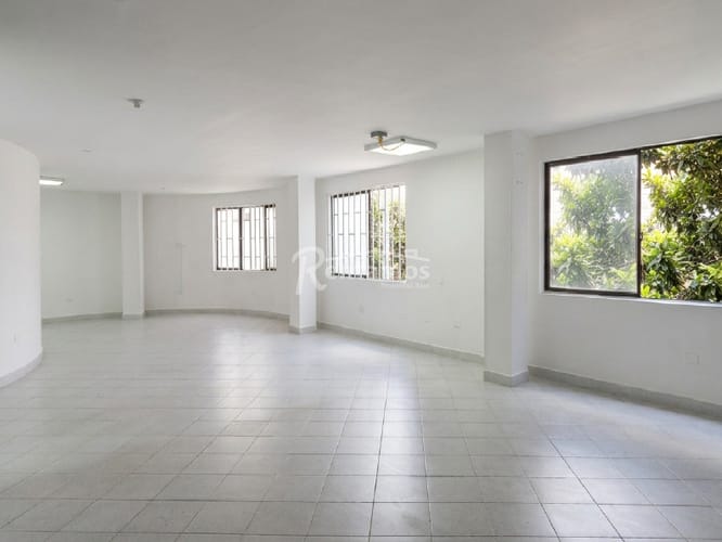 Local en arriendo en El Dorado, Envigado, 140 m² · foto 11 de 21